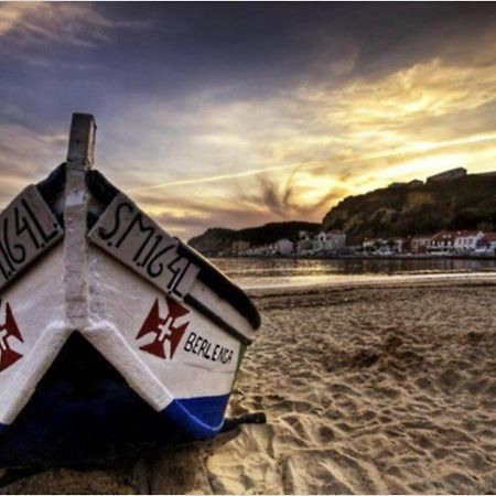 Ferienwohnung Casa Na Onda Sonho Da Baia São Martinho do Porto Exterior foto